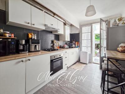 For sale Carcassonne 4 rooms 85 m2 Aude (11000) photo 3