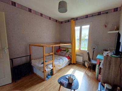 For sale Vouille 4 rooms 104 m2 Deux sevres (79230) photo 3