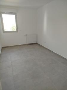 Louer Appartement Romans-sur-isere 411 euros