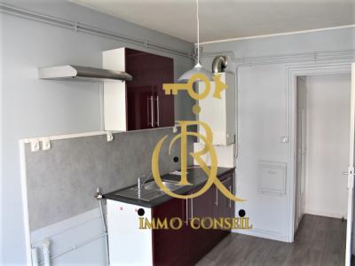 Acheter Appartement 68 m2 Commentry