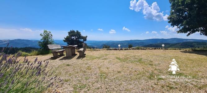 Acheter Maison 199 m2 Saint-agreve