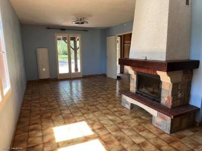 Acheter Maison Champagne-mouton 134400 euros