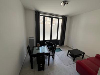 Annonce Location 3 pices Appartement Paris-15eme-arrondissement 75