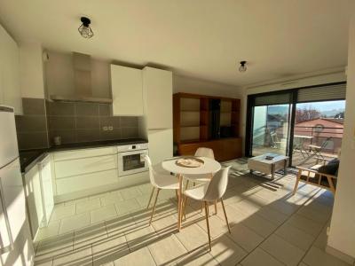 Louer Appartement Roquette-sur-siagne Alpes Maritimes