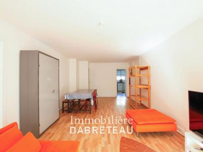 For rent Villeurbanne 5 rooms 91 m2 Rhone (69100) photo 1