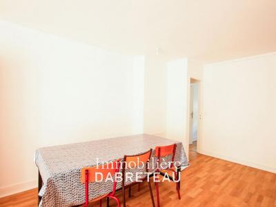For rent Villeurbanne 5 rooms 91 m2 Rhone (69100) photo 2