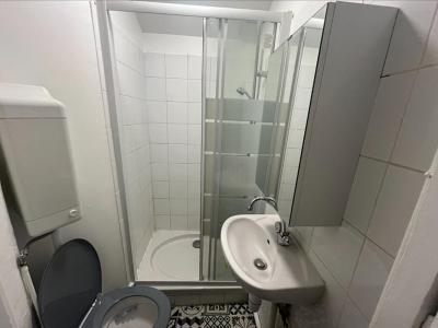 For rent Lyon-6eme-arrondissement 1 room 21 m2 Rhone (69006) photo 4