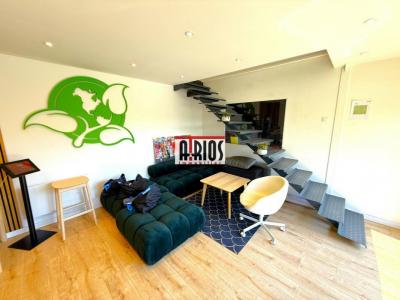 For sale Garde 285 m2 Var (83130) photo 0