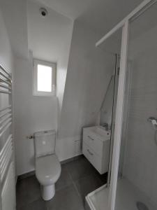 Louer Appartement Paris-17eme-arrondissement 911 euros