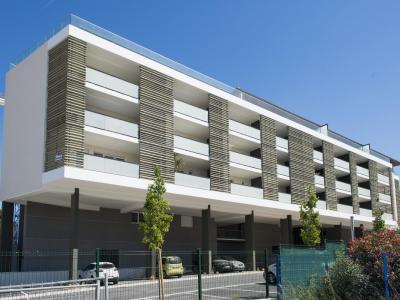For rent Marseille-8eme-arrondissement 3 rooms 67 m2 Bouches du Rhone (13008) photo 1