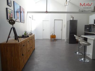 Louer Appartement 101 m2 Lille