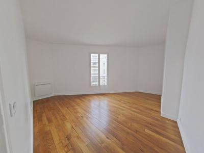 Louer Appartement Paris-20eme-arrondissement 1847 euros