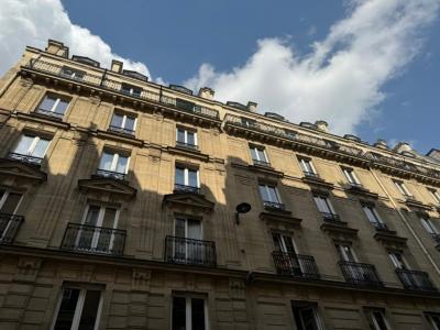 For rent Paris-17eme-arrondissement 1 room 28 m2 Paris (75017) photo 0