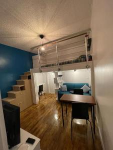 For rent Paris-10eme-arrondissement 1 room 20 m2 Paris (75010) photo 0