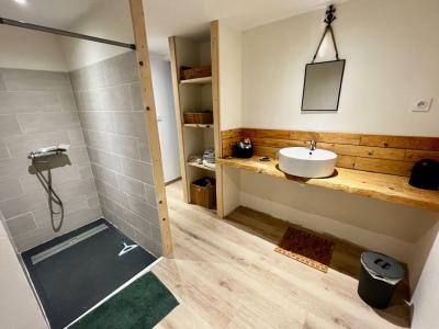 For sale EN CAMARGUE 7 rooms 265 m2 Bouches du Rhone (13200) photo 3