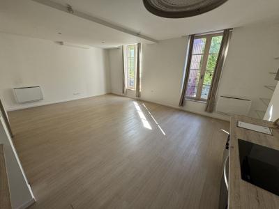 For sale CENTRE VILLE 3 rooms 73 m2 Tarn (81120) photo 0