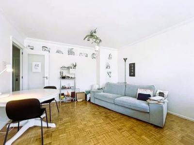 Louer Appartement 45 m2 Bordeaux