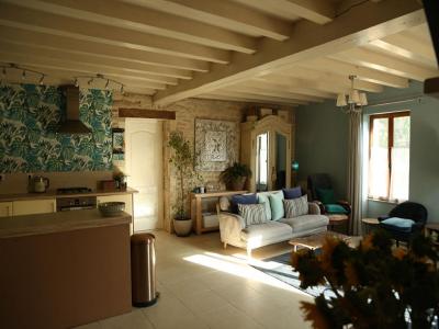 For sale Saint-pierre-de-l'ile 12 rooms 390 m2 Charente maritime (17330) photo 2