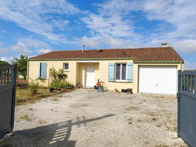 For sale Montignac-charente 4 rooms 92 m2 Charente (16330) photo 1