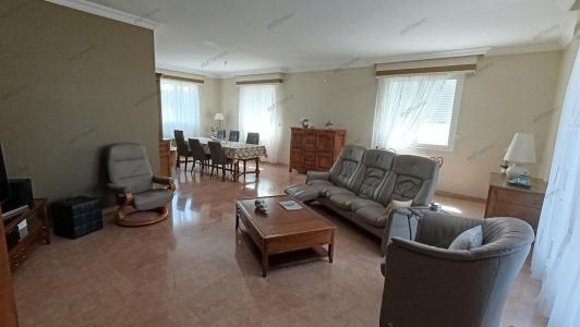 For sale Fere-champenoise 5 rooms 123 m2 Marne (51230) photo 4