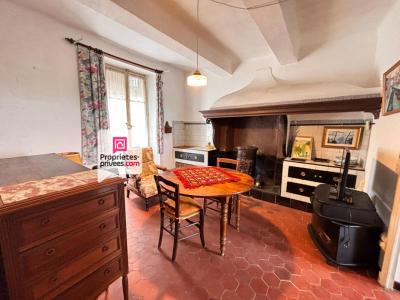 For sale Saint-paul-en-foret 7 rooms 132 m2 Var (83440) photo 3