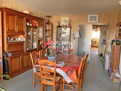 For sale Dreux 4 rooms 84 m2 Eure et loir (28100) photo 3