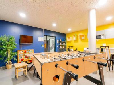 For sale Begles 1 room 18 m2 Gironde (33130) photo 2