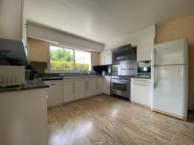For sale Saint-vincent-sur-jard 9 rooms 213 m2 Vendee (85520) photo 2