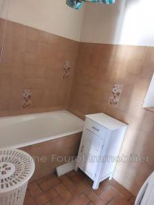 For rent Egletons 2 rooms 35 m2 Correze (19300) photo 3