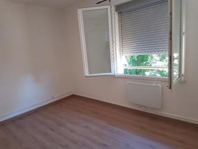For rent Agde 3 rooms 60 m2 Herault (34300) photo 3