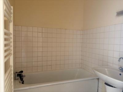 Louer Appartement Chatre 434 euros