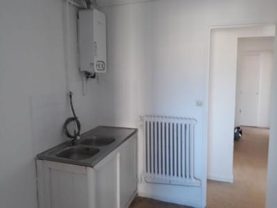 For sale Marseille-10eme-arrondissement 4 rooms 71 m2 Bouches du Rhone (13010) photo 2