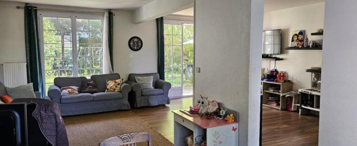 For rent Breuillet 6 rooms 142 m2 Essonne (91650) photo 0
