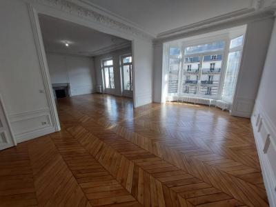 For rent Paris-17eme-arrondissement 7 rooms 219 m2 Paris (75017) photo 0