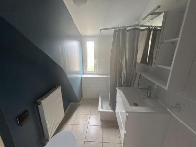 For rent Creusot 2 rooms 47 m2 Saone et loire (71200) photo 3