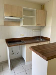 For sale Carcassonne 4 rooms 81 m2 Aude (11000) photo 3