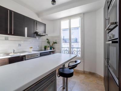 Louer Appartement 38 m2 Paris-18eme-arrondissement