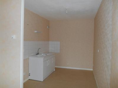 For rent Chenay-le-chatel 3 rooms 68 m2 Saone et loire (71340) photo 2