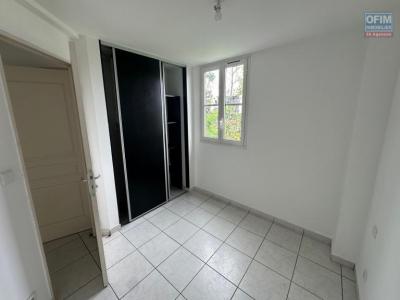 Louer Appartement 51 m2 Saint-andre
