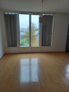 For rent Plessis-trevise 1 room 28 m2 Val de Marne (94420) photo 1