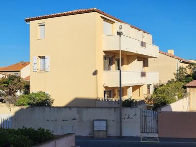 For sale 50 MTRES DE LA PLAGE 4 rooms 70 m2 Herault (34420) photo 0