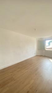 For sale CAMOINS 1 room 23 m2 Bouches du Rhone (13011) photo 0