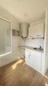 For sale CAMOINS 1 room 23 m2 Bouches du Rhone (13011) photo 1