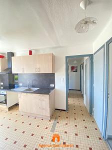 For rent Ancone MONTALIMAR 2 rooms 49 m2 Drome (26200) photo 1