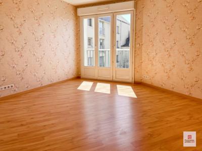 For sale Sable-sur-sarthe 5 rooms 85 m2 Sarthe (72300) photo 4