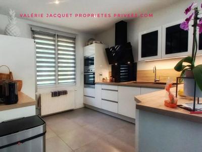 For sale Coutras 4 rooms 105 m2 Gironde (33230) photo 1