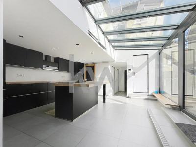 For sale Epernay 10 rooms 250 m2 Marne (51200) photo 0