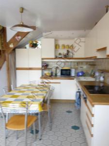 For sale Viviers 4 rooms 87 m2 Yonne (89700) photo 4