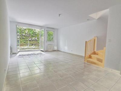 For sale Villeurbanne 3 rooms 75 m2 Rhone (69100) photo 0