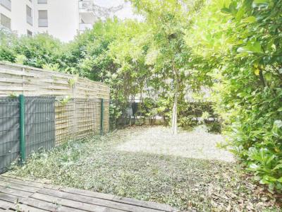 For sale Villeurbanne 3 rooms 75 m2 Rhone (69100) photo 1